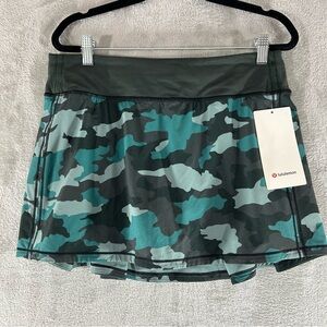 NEW LULULEMON Pace Rival Mid-Rise Skort Size 8 Long 365 Camo Tidewater Teal
